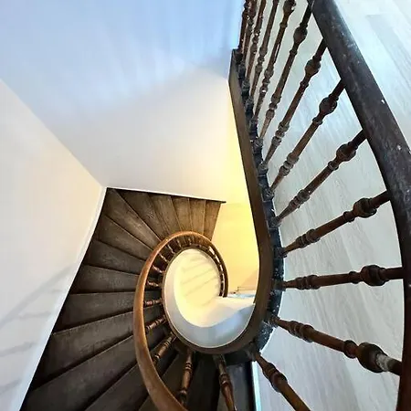 Duplex Hyper Centre *