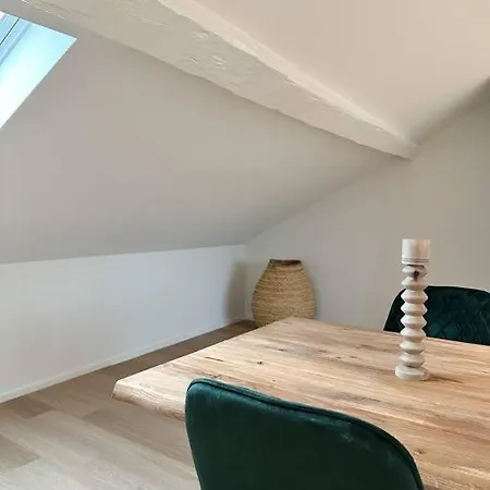 Duplex Hyper Centre